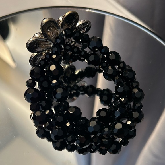 Rhinestone Bracelet in Black in Silver on Stretchy Band - Picture 13 of 14